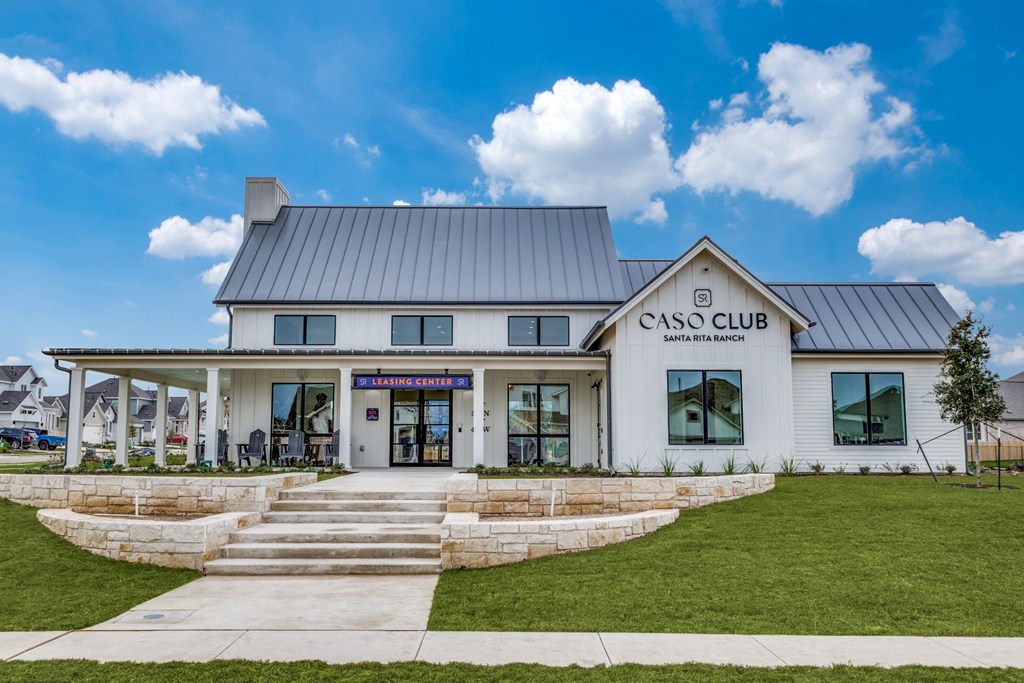Caso Santa Rita Ranch Clubhouse Leasing Center and Exterior