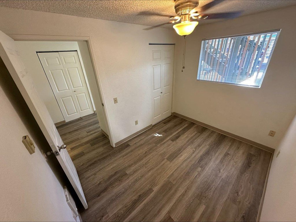 Clearwater Square Apartments in Kennewick, Washington Bedroom
