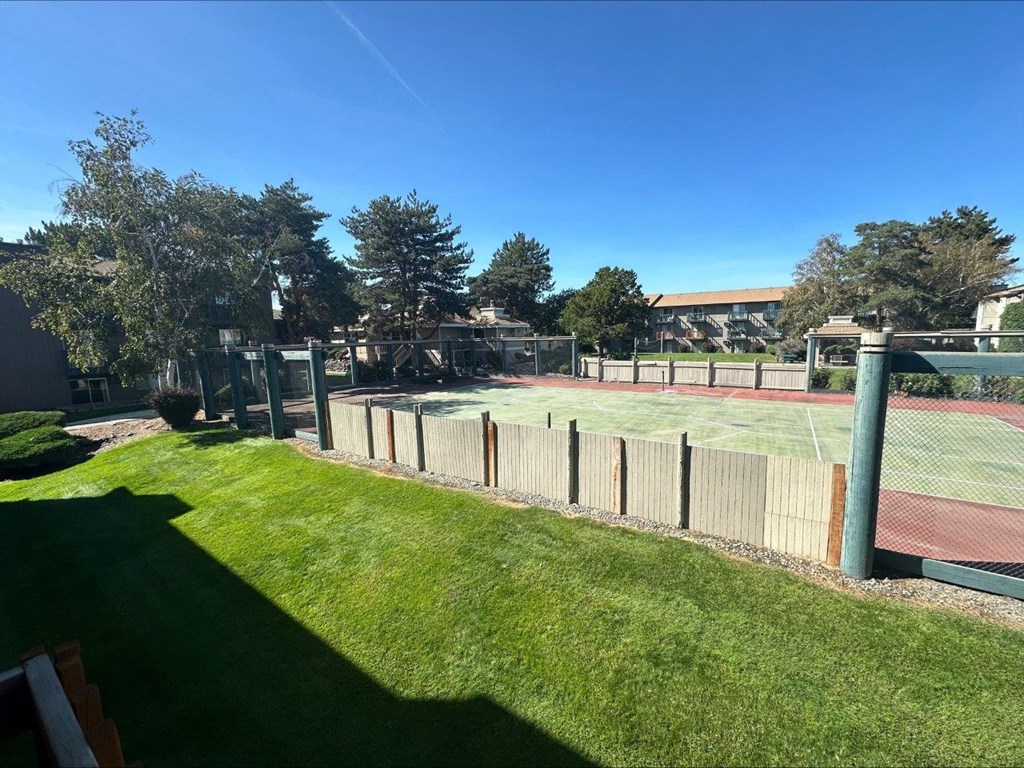 Clearwater Square Apartments in Kennewick, Washington Exterior and Tennis Court