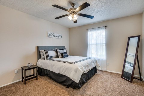 Cobble Hill Apartments in Fort Worth, Texas Model Bedroom