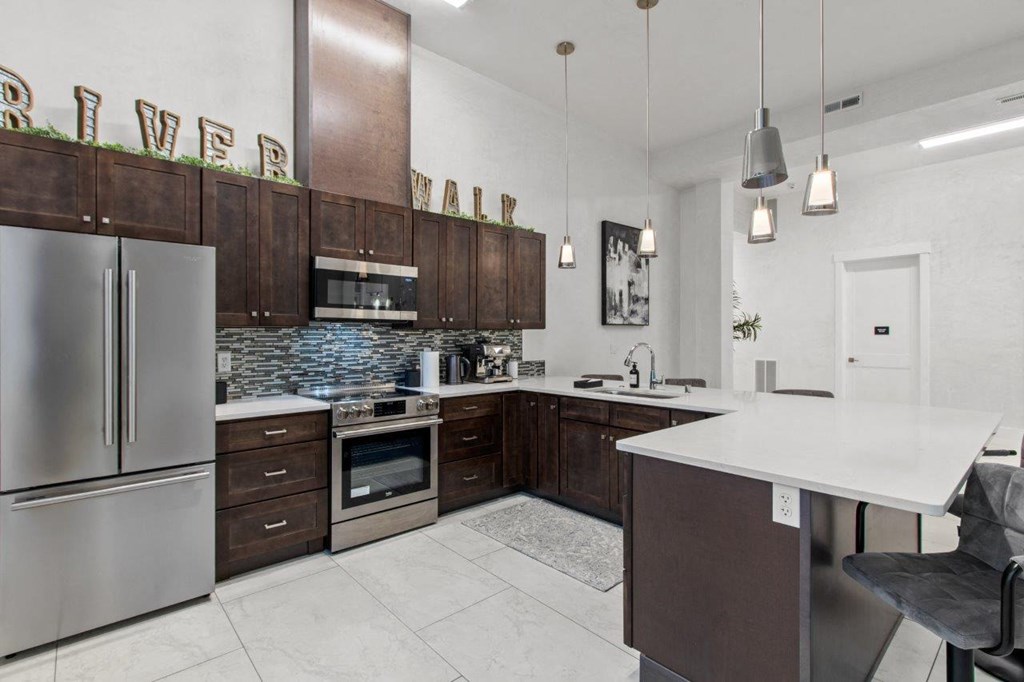 Columbia Riverwalk Clubhouse Kitchen