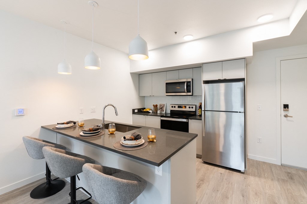 HenleyPlace_Milwaukie_OR_Model_KitchenIsland