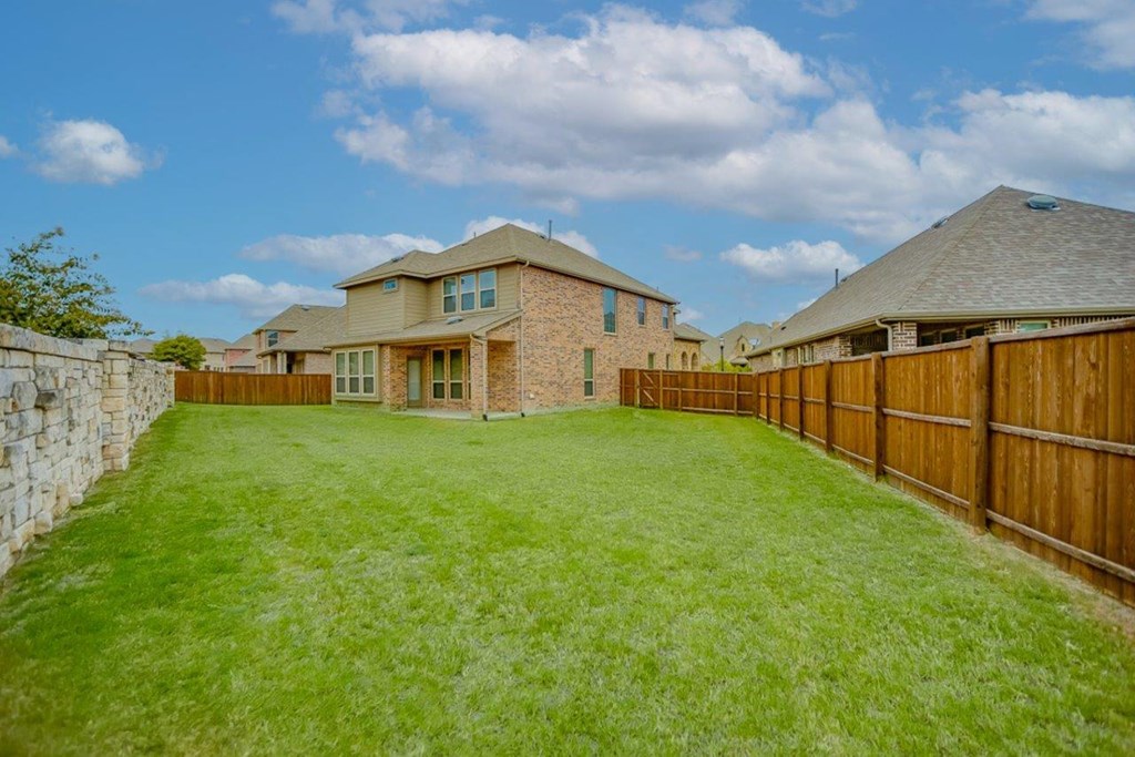 Cottages at the Realm Home Exterior and Private Yard