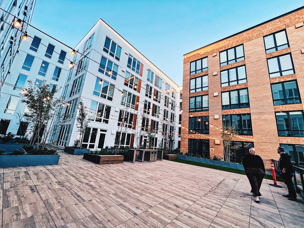 The Warren Courtyard