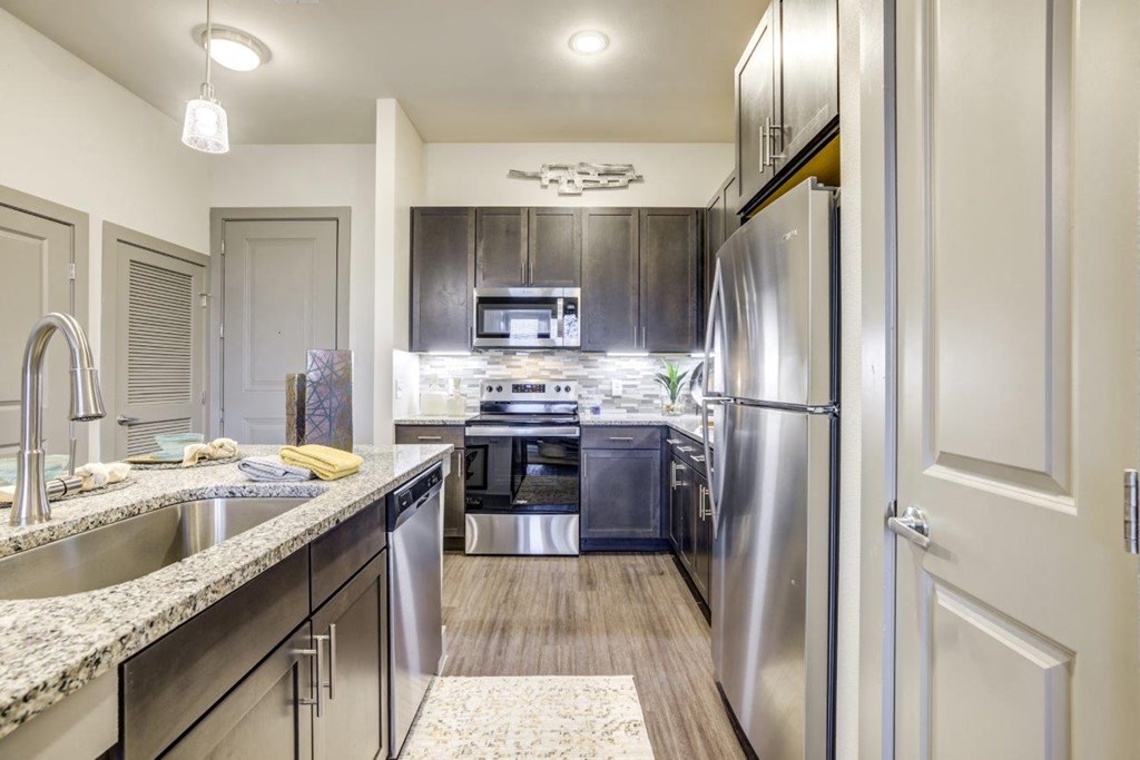 Cromwell at Plum Creek Apartments Model Kitchen