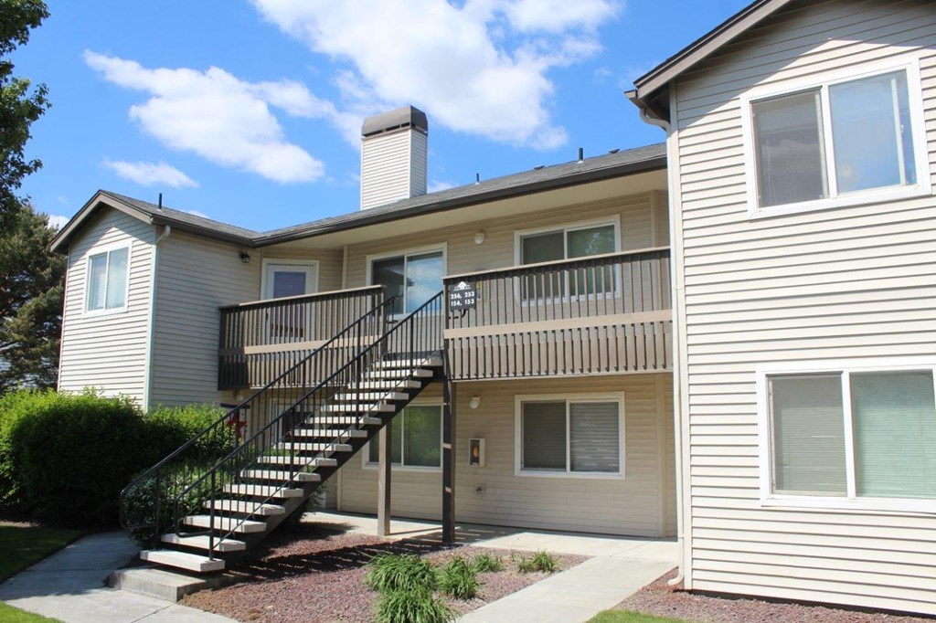 Crosspointe Apartments, 7803 W. Deschutes Avenue, Kennewick, WA - RentCafe