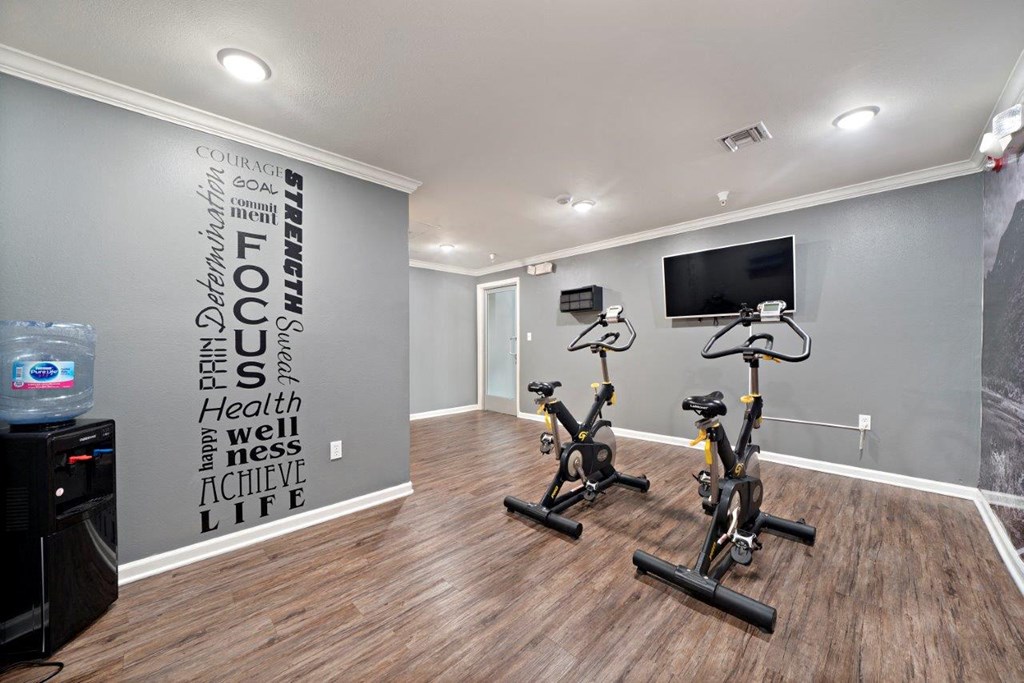 Boulevard on Wilshire Cardio Machines