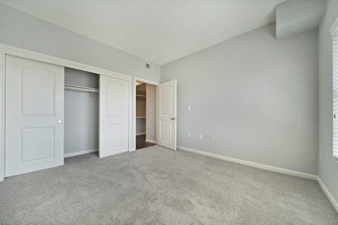 Boulevard on Wilshire Bedroom with Large Closet