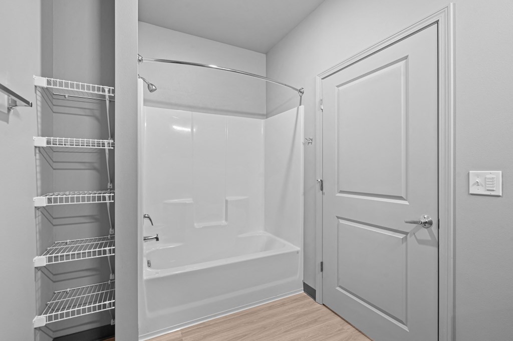 Corvallis_OR_UAPH_Bathroom_1x1A