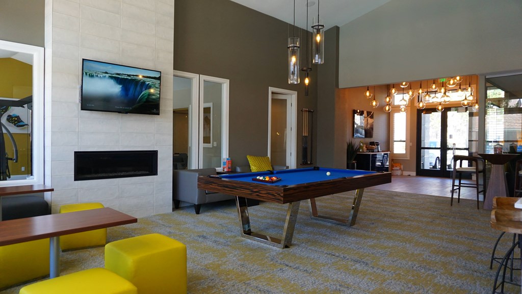 Sagecliff Club House with Pool Table