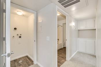 Heritage at Draper Apartments Bathroom - Photo Gallery 5