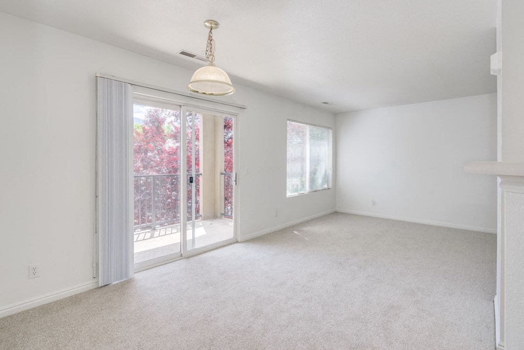 Heritage at Draper Apartments Dining Room