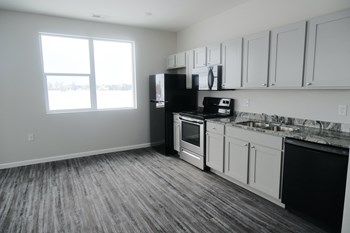 The Annex of Bozeman Vacant Kitchen - Photo Gallery 3