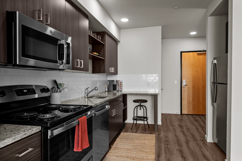 The Hixon At Westside Yard