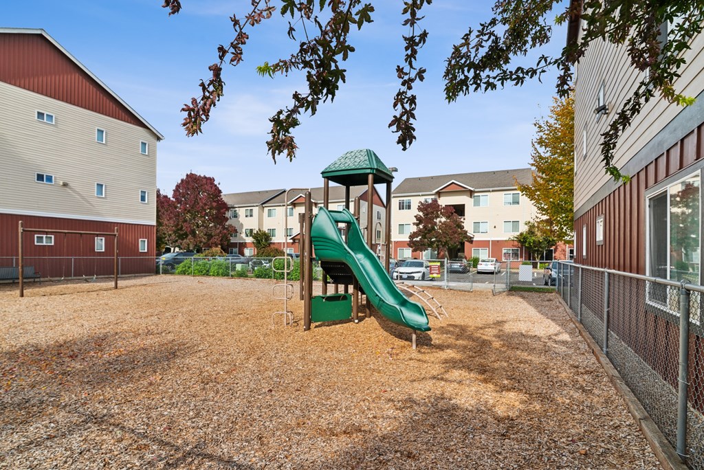 lebanon_or_cascaderidge_playground
