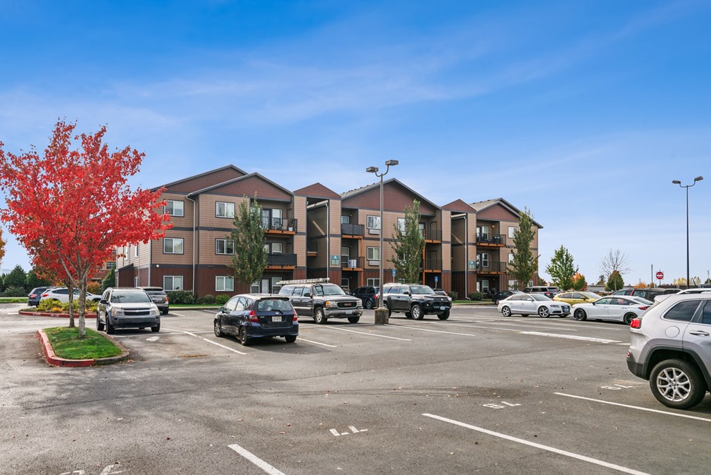 lebanon_or_cascaderidge_parking