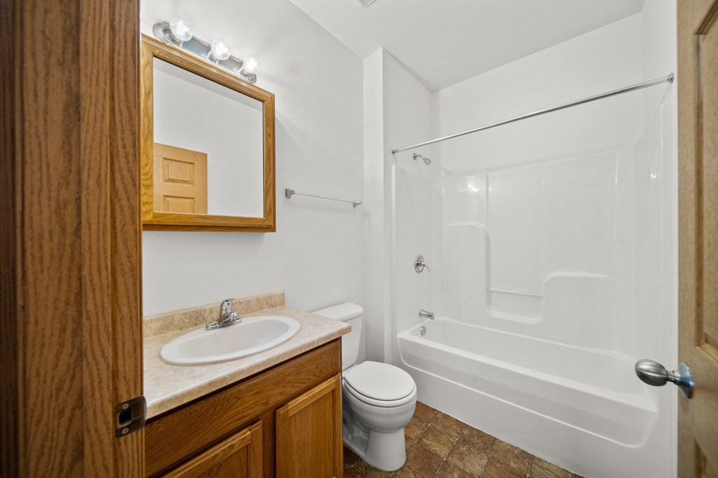 Remington Village Apartments Vacant Bathroom