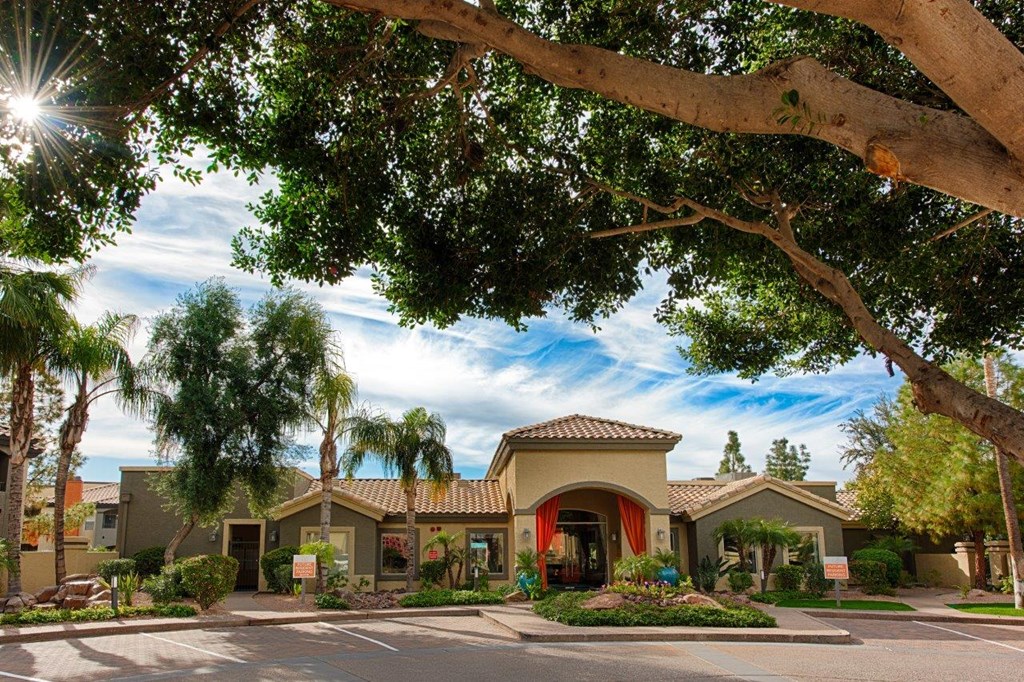 Desert Mirage Apartment Homes Clubhouse Exterior
