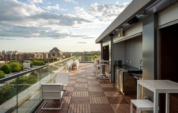 Alton District Luxury Apartments in Washington, DC Rooftop Patio