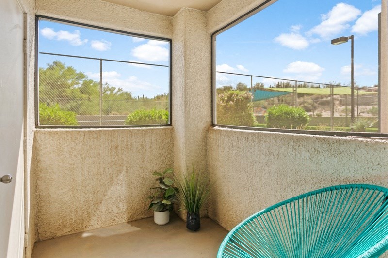 Domain 3201 Apartments Model Balcony