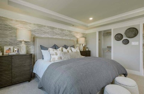 EVOLV at Stonehaven Townhomes in White Plains, Maryland Model Bedroom