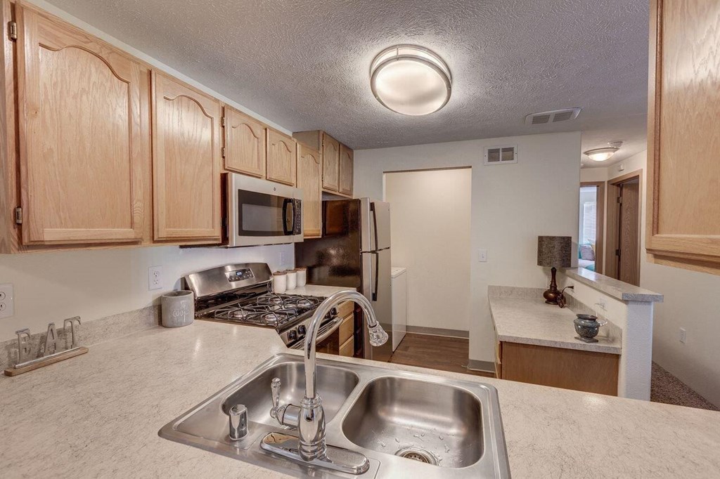 Eagle Rock Model Kitchen