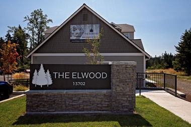 TheElwood_HappyValley_OR_2021_OfficeSign