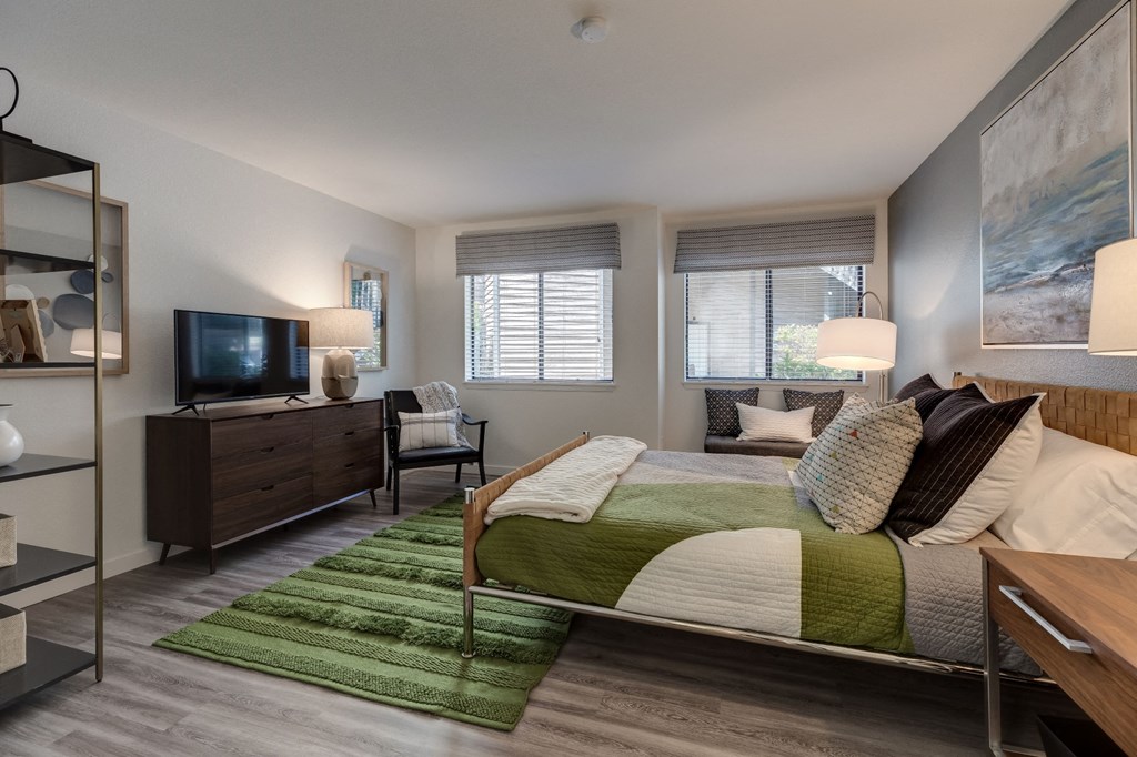 Park in Bellevue Model Bedroom and Windows