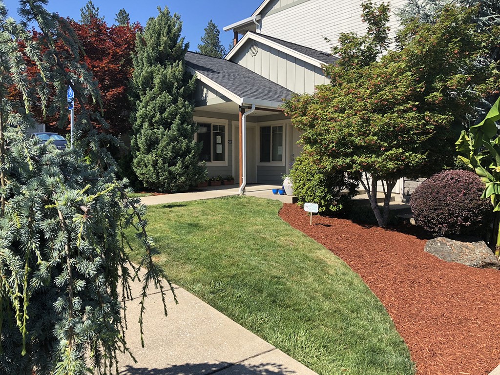 Falcon Ridge exterior walkways