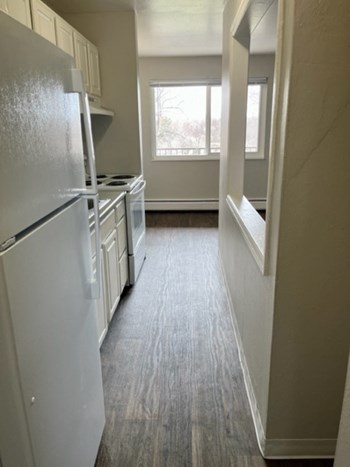Forest Manor Kitchen and Appliances Forest Manor Kitchen and Appliances - Photo Gallery 4