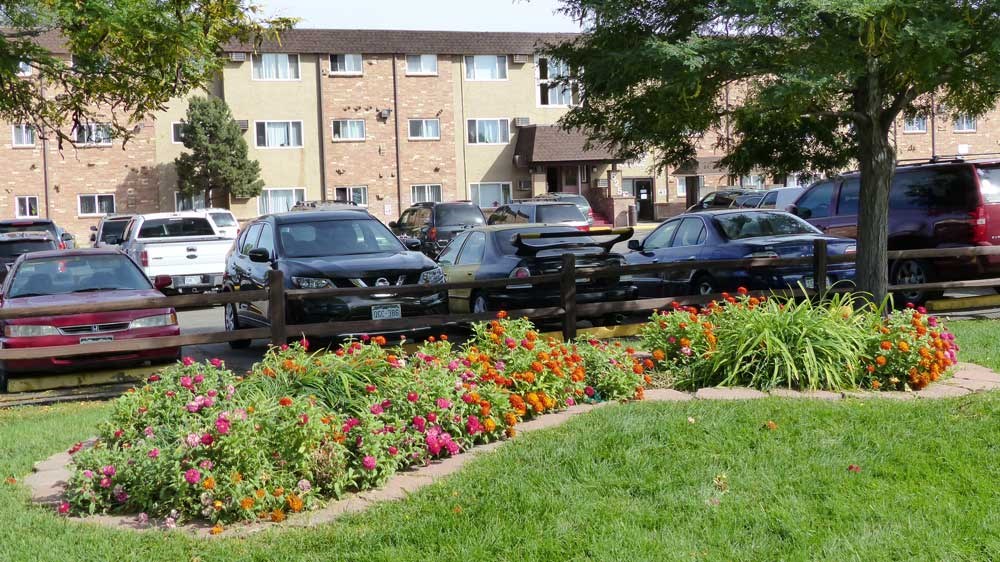 Forest Manor Parking Lot