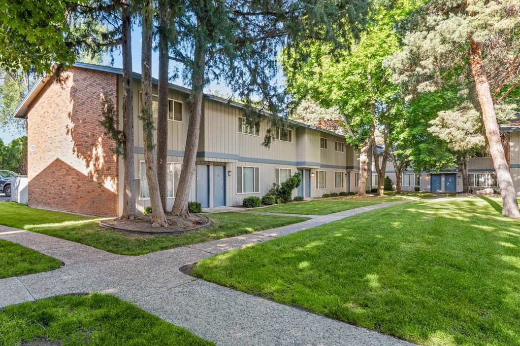 Curtis Apartments exterior walkways