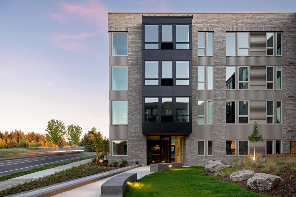 The Gabe Apartments in Portland, Oregon Exterior