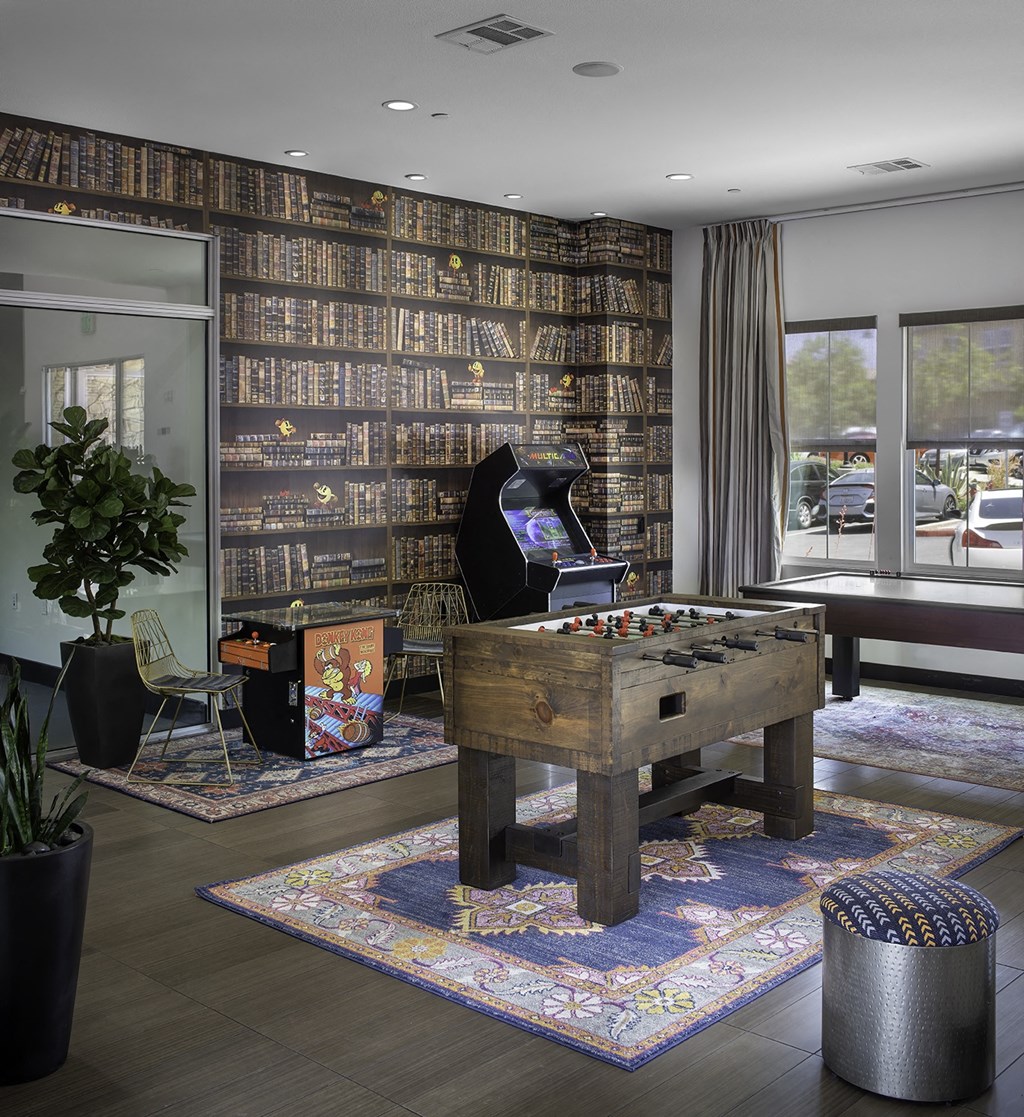 Casalago Eastlake Apartments Game Room