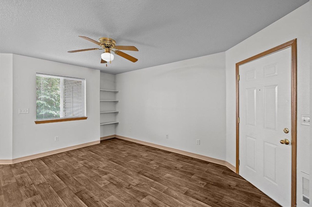 Gilhurst Apartments in Portland, Oregon Living Room