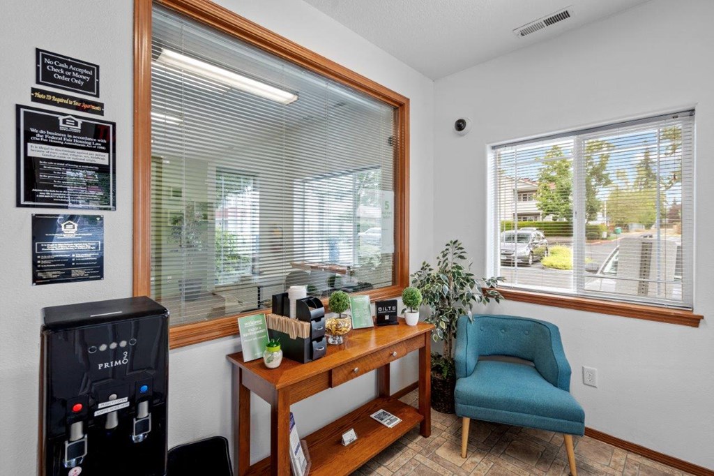 Gilhurst Apartments in Portland, Oregon Leasing Office