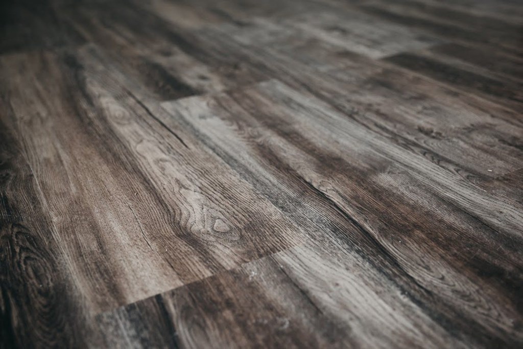 GoGo Heights Apartments Vacant Flooring