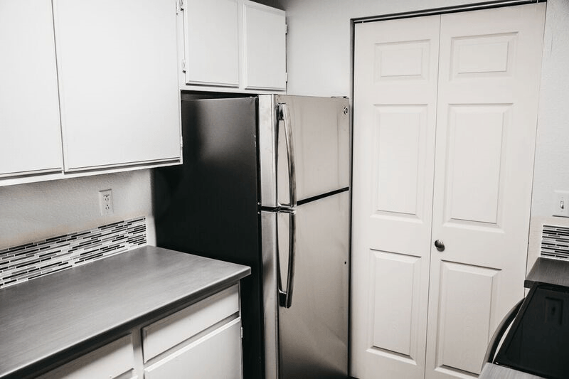 GoGo Heights Apartments Vacant Kitchen