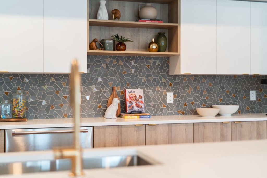 HenleyPlace_Milwaukie_OR_TempPhotos_Lounge2