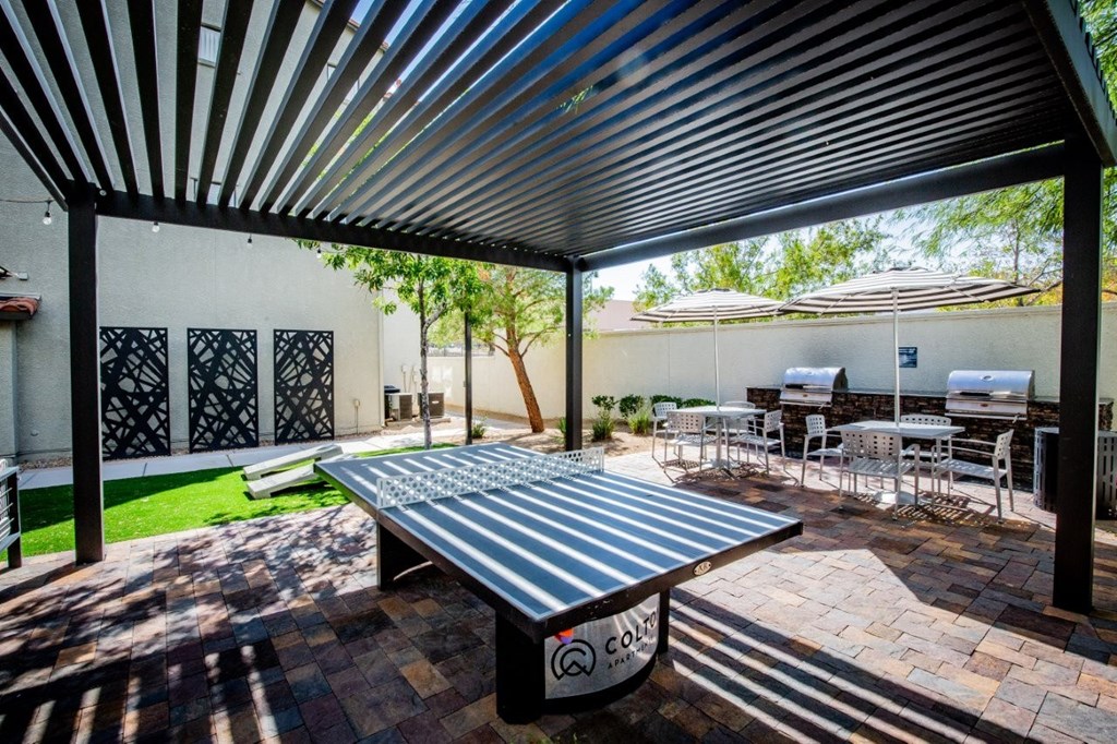 Colton Apartments ping pong table