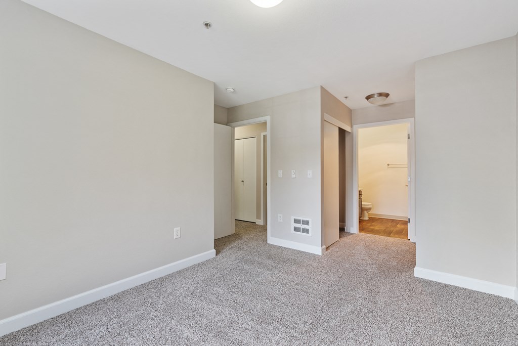 Hanover Apartments Living Room