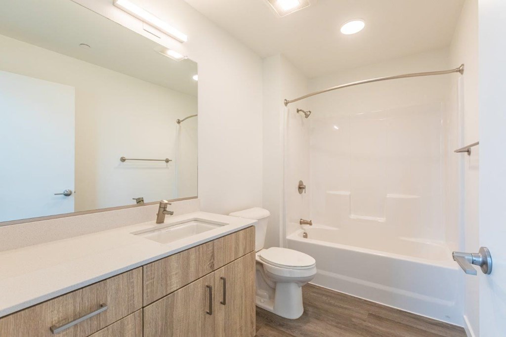 Harbor Sky Bathroom with Bathtub