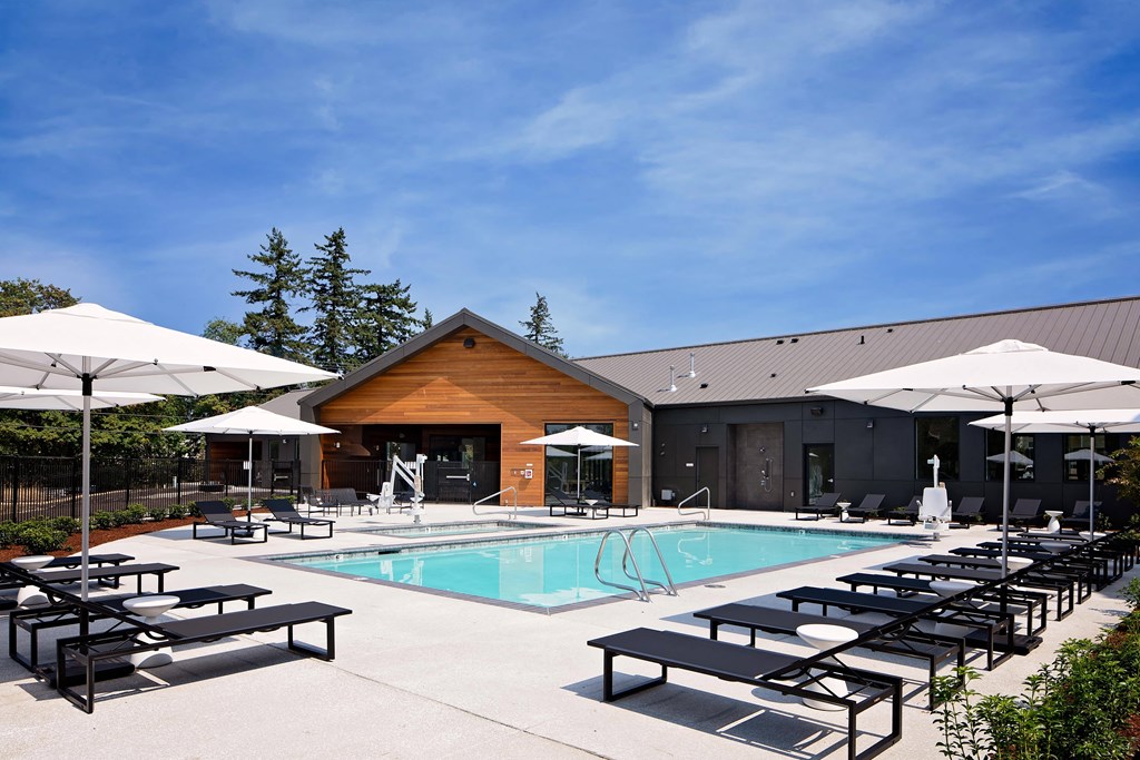 Heirloom_Portland_Oregon_Amenity_Pool