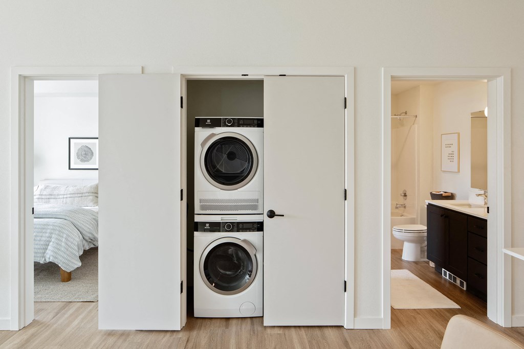 Heirloom_Portland_Oregon_Interior_WasherDryer