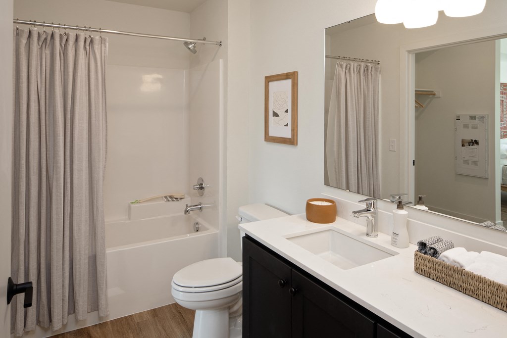 Heirloom_Portland_Oregon_Interior_Bath2