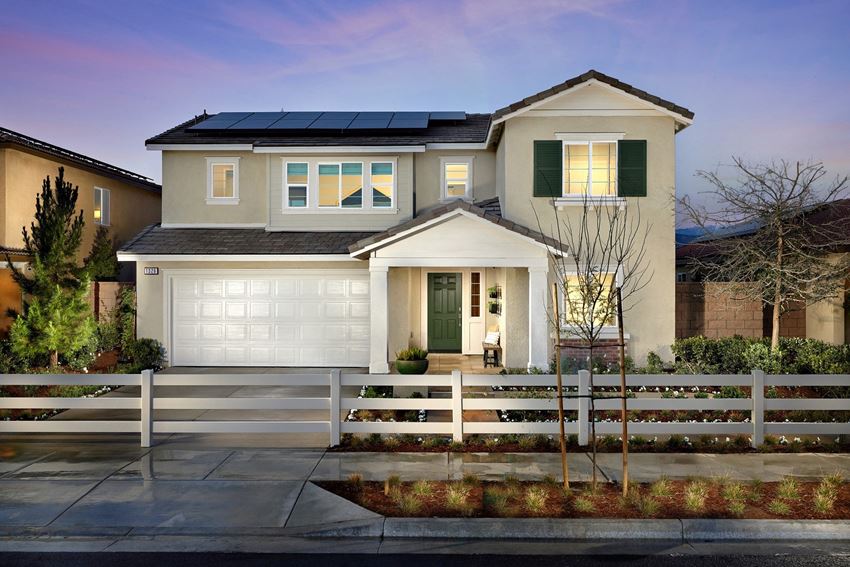 Heritage Place Rental Homes Exterior Home and Driveway at Dusk Heritage Place Rental Homes Exterior Home and Driveway at Dusk