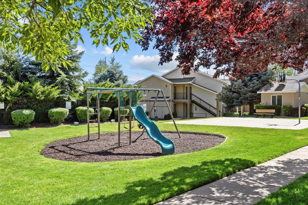 Heritage at Draper Apartments in Draper, Utah Playground