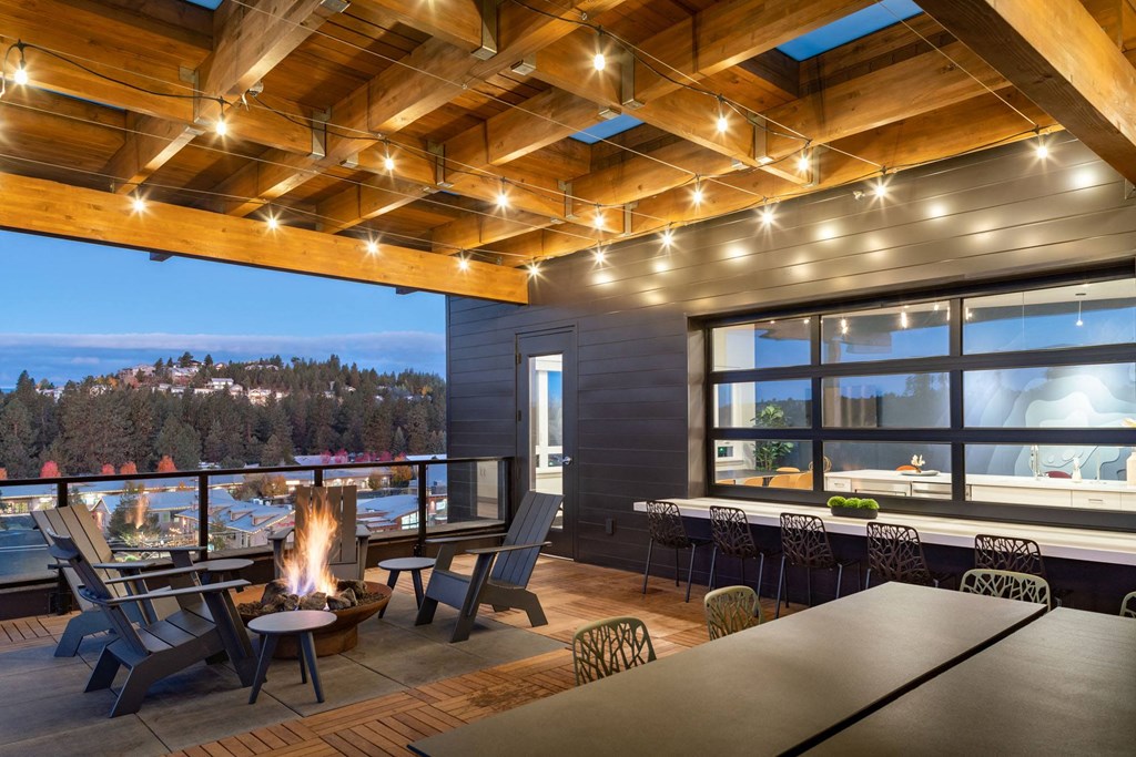 The Hixon At Westside Yard