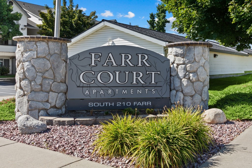 Farr Court Property Sign