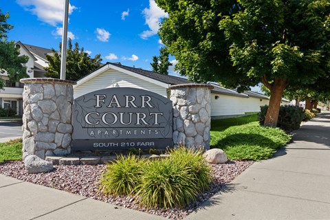 Farr Court Property Sign